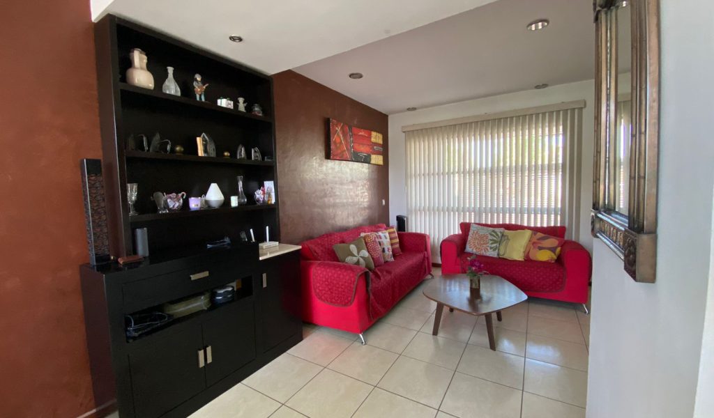 ale-alonzo-casa-en-venta-real-de-valdepeñas-mexico (3)